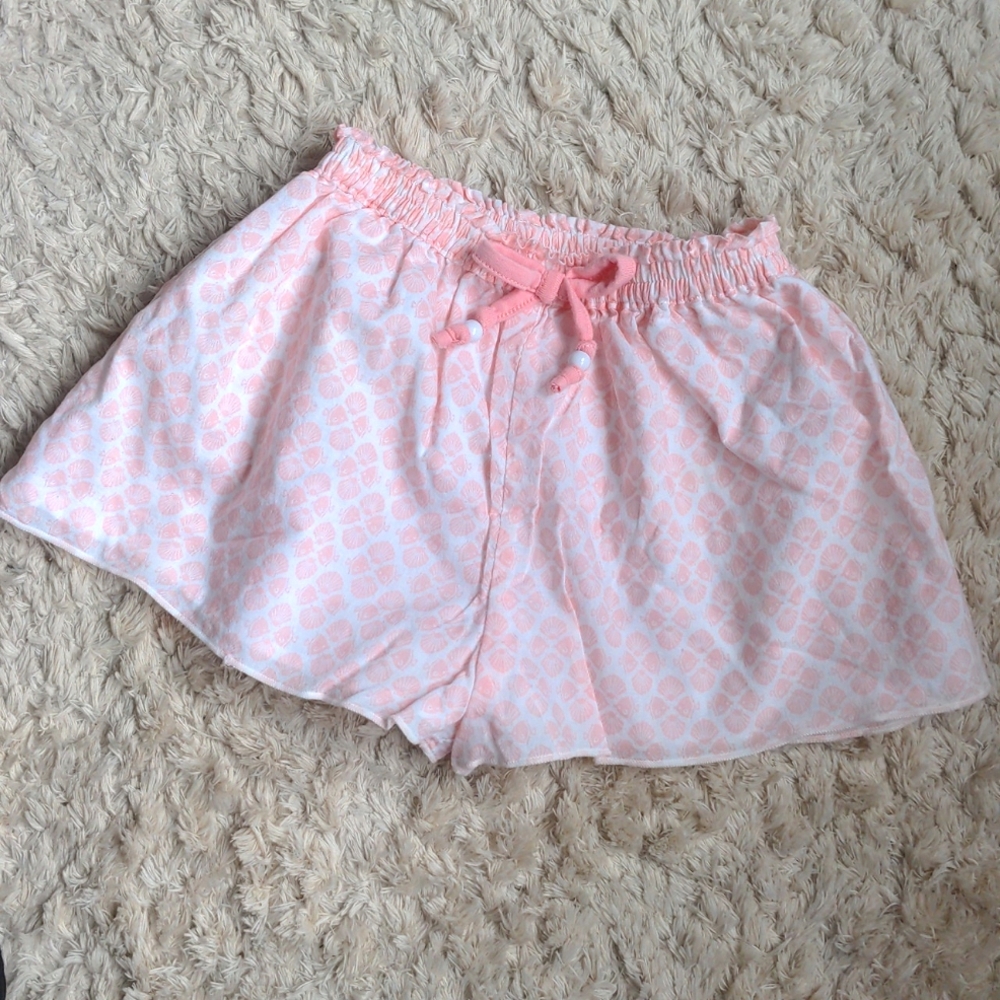 Seashell lightweight flowy shorts